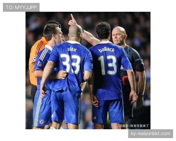 VAR规则：可复核情形与现场裁判最终判决原则